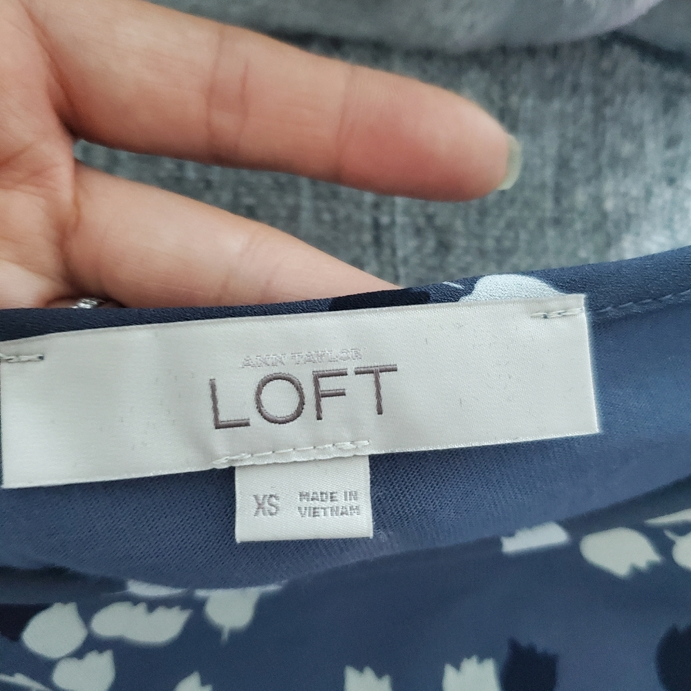 Loft Top Size Small - Picture 3 of 4